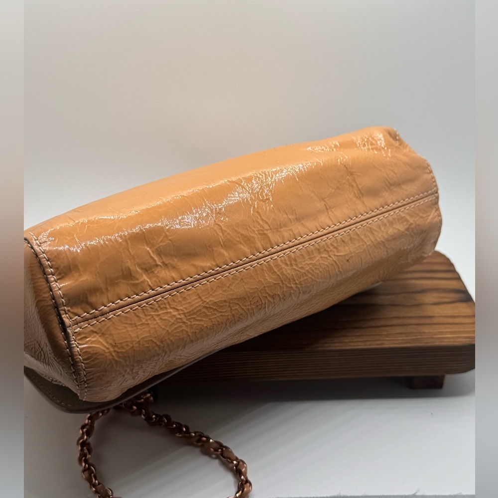 Mulberry Glossy Small Lily Flap Bag Purse in Apricot - Picture 9 of 16